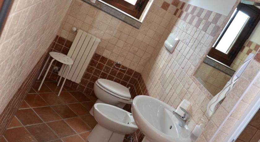Hostal Agrestis Domus San Giovanni a Piro Habitación foto